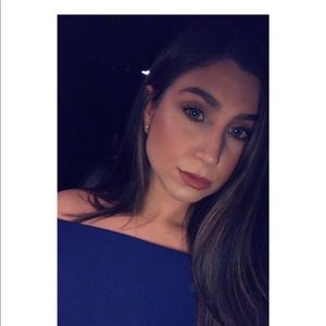 Meet your Posher, Victoria